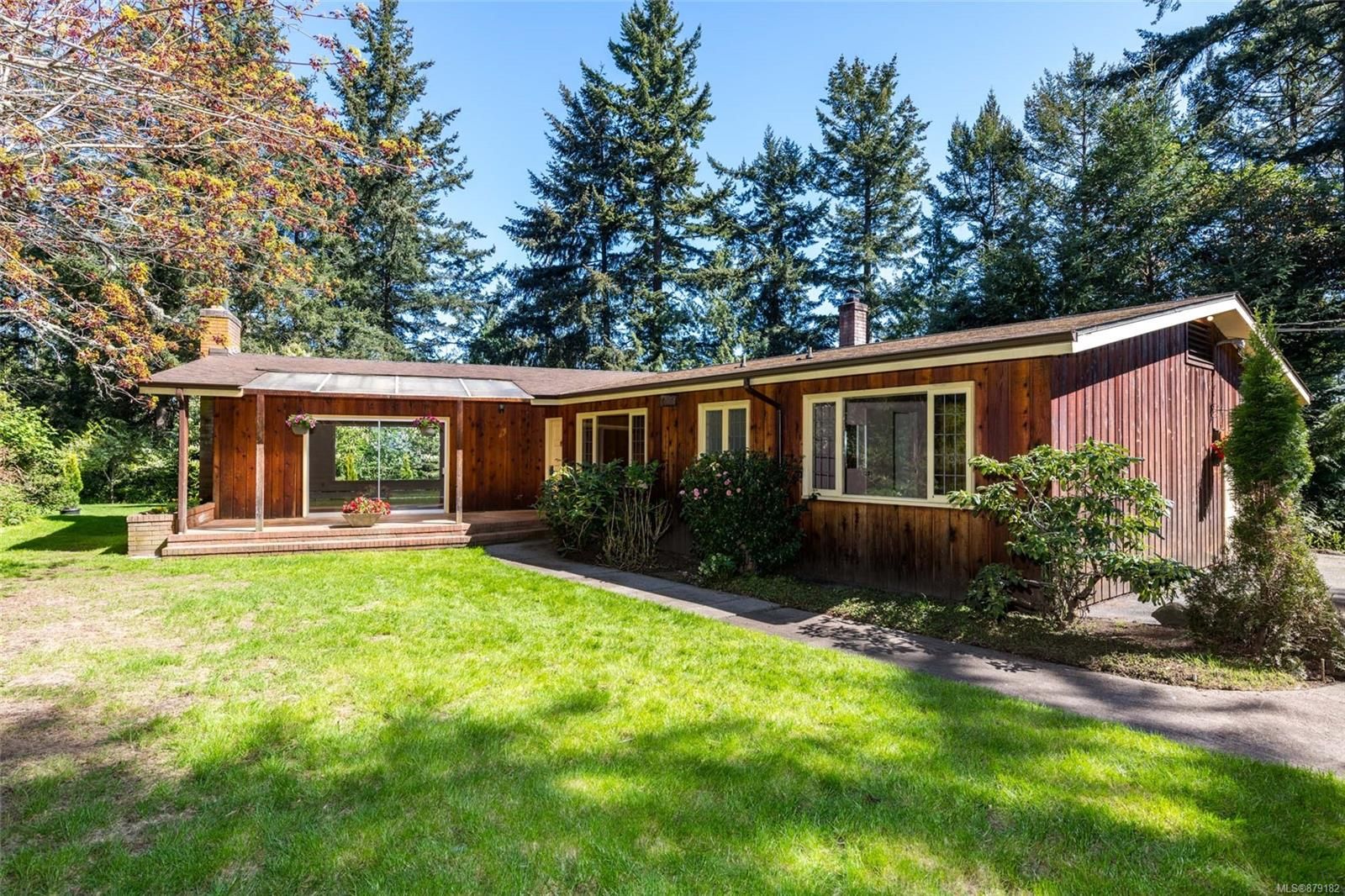 I have sold a property at 10932 Inwood Rd in North Saanich
